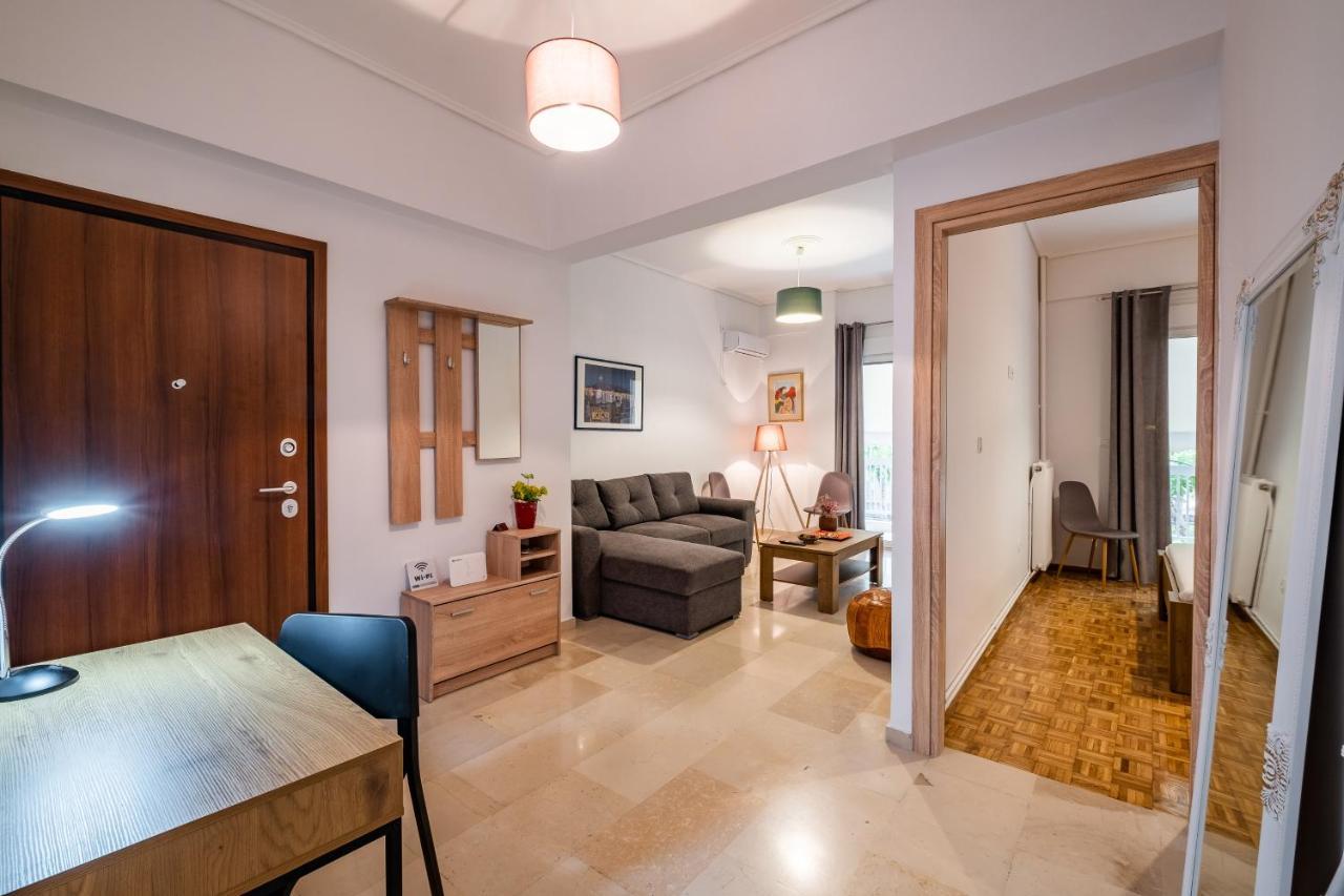 Sokos Residence, 1' Walk From Aghios Ioannis Metro アテネ エクステリア 写真